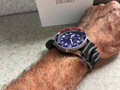 Seiko Diver’s SKX009J Auto Men’s Watch Fitted With Upgraded 4R36-00A2 Movement.
