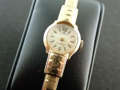 LADIES 16.5MM BUCHERER SWISS WRIST WATCH – RUNNING