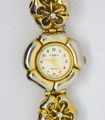 Vintage LA Express Womens Watch Gold Tone Flower Charm Link Bracelet Floral Dial
