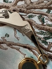 Seiko Brooch Watch 1E20-0480 Quartz Feather Design