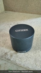 with imperfections Citizen BU202070E EcoDrive Calendrier Mens Black Dial G2U