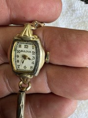 Vintage Bulova Ladies Watch 1940s Art Deco Keeps Perfect Time