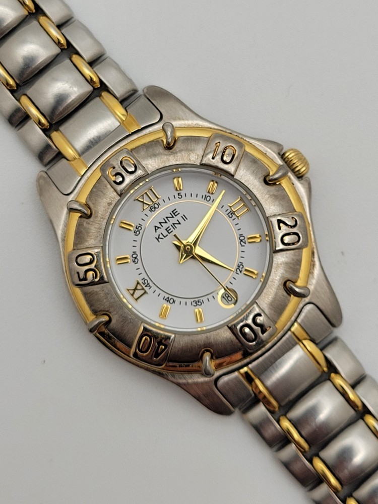 Anne Klein II Ladies Sports Quartz Watch With Date And New Battery 10/1562-3-5