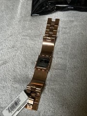 Guess W0463L2 Watch With Tags And Bag