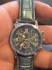 Geneva Green Dial Watch Women Chrono Style VGUC C208