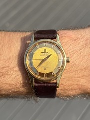 OMEGA Constellation 18K Solid Gold Pie Pan 34mm Ref. 2852-53 SC Box & Receipt