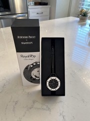 Swatch Royal Pop Ocho Negro Black Dial Octagon Case Quartz 41mm Strap 30m