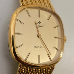 Vintage Men’s Watch “ROYAL” Swiss Dress Ultraslim Integrated Gold Tone NOS 1979
