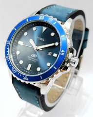 Amazing Fossil Date Indicator Quartz Analog Men’s Wrist Watch