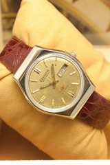 Vintage Citizen Automatic Golden Dial Wrist Watch For Men’s Japan Movement 8200.
