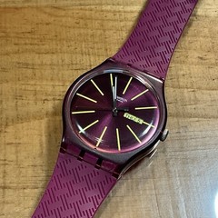 SWATCH – Dark Red or Maroon With Yellow – Day / Date – 41mm