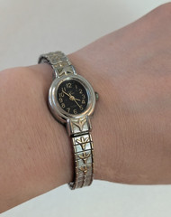 Vtg RIO CY 973X Quartz Silver Tone Womens Stretch Bracelet Wrist Watch