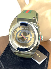 GUCCI Men’s Watch YA137106 Sync Swiss Quartz Green Rubber Band 46mm