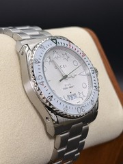 GUCCI YA136336 Unisex Dive White Wristwatch 40mm