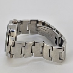 Women’s Watch 34MM Burgundy Dial Date Gray Bracelet Band 5.5″ NEW Battery