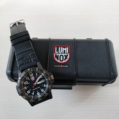 LUMINOX LEATHERBACK SEA TURTLE 0320 WATCH Glow Paint Degradation