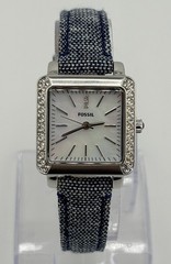 Women’s FOSSIL Wrist Watch……….Reloj de Mujer Marca FOSSIL