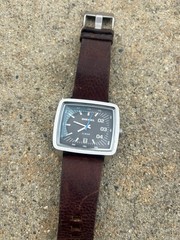 Diesel Men’s Wrist Watch DZ-1334 with Black Dial and Genuine Brown Leather Strap