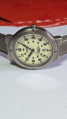 Lorus Men’s Titanium Quartz Field Watch – New Mineral Crystal & Strap – Mint