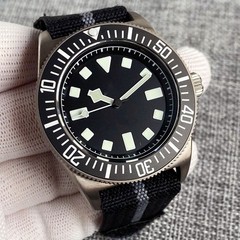42mm Titanium Japan NH35A FXD 200M Diver Watch Men Lume Sapphire Ceramic Bezel