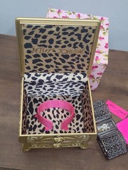 Betsey Johnson Skull Watch Chain Link Cuff Crossbone Rhinestones Y2K Vintage BOX