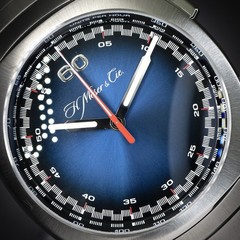 H. MOSER & CIE. Streamliner Flyback Chrono “Funky Blue” 6907-1200 | Full Set