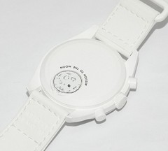 Omega x Swatch Snoopy Moonphase Speedmaster SO33W700 White