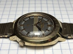 Vintage 1974 Bulova Accutron Gold Plated Tuning Fork 2181 Men Watch w/t Bracelet