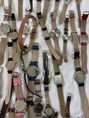 Lot of 52 Women’s Watches Parts Repair As-Is Quartz Mixed Brands Strap Lot