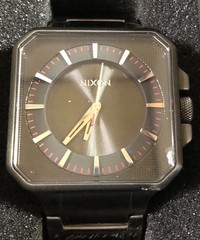 NIXON Wristwatch Not Specified with Spare Links Quartz Analog 42 mm