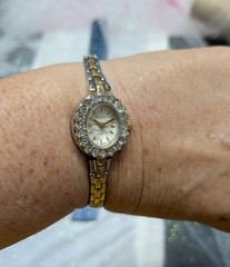 Vintage Solitaire Ladies Quartz Watch Two Tone Rhinestone Bezel Japan Movement
