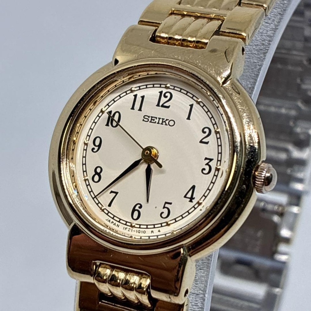 Working Seiko Women’s Vintage Round Ivory Watch