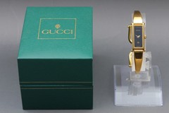 [Near MINT w/BOX] GUCCI 1500L 13mm Black Dial Bangle Quartz Women’s Watch JAPAN