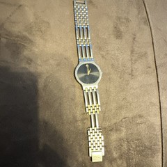 Movado Museum Classic Black Dial Two-Tone Metal Bracelet No Hour Marks Watch