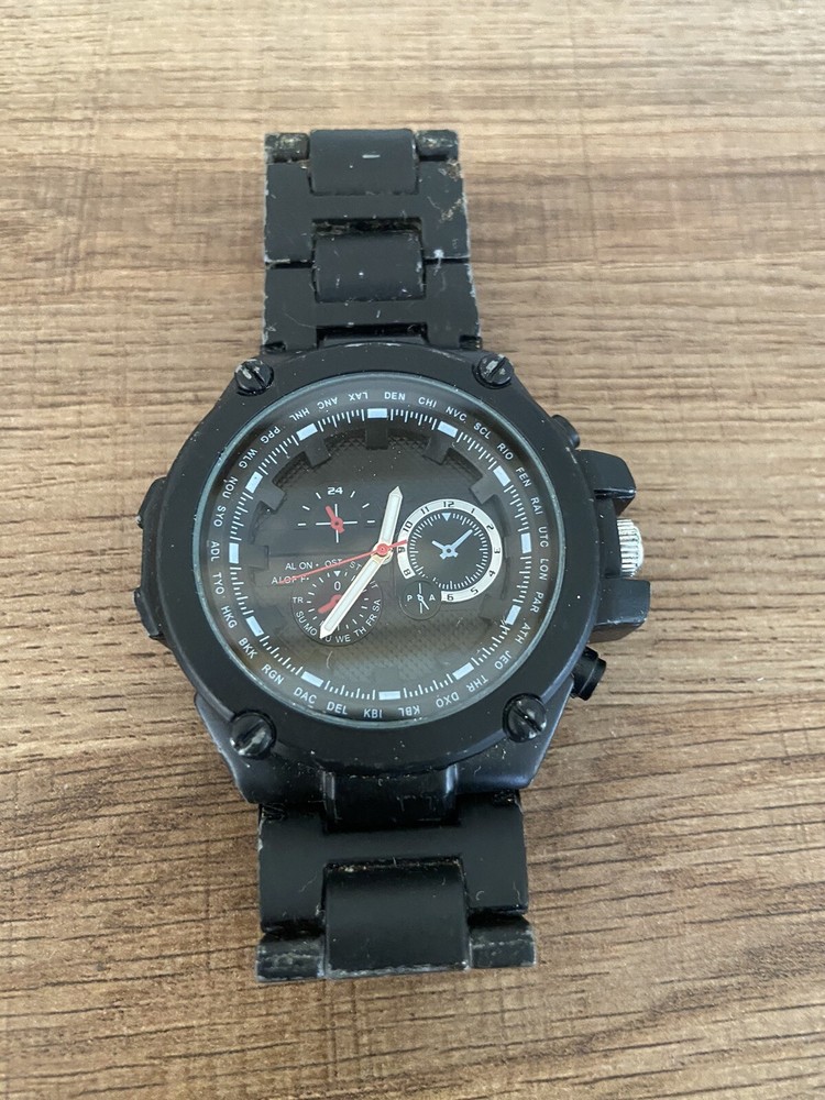 Forever 21 Watch. Black Band And Dial Hip Hop Watch New Battery Works Great Look