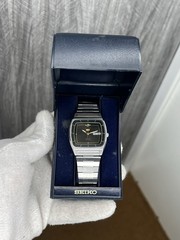 Vintage Seiko 5 Automatic TV Shape 6309-4004 Day/Date Men’s Wristwatch Japan.