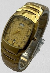 Luxurious Gold-Tone Rado Jubile Date-Day Display Quartz Working Men’s Wristwatch