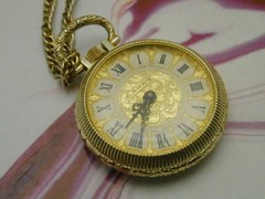 VINTAGE 1960S LAMAR PENDANT WATCH RUNNING ON 7-29-24 AS PICTURED.