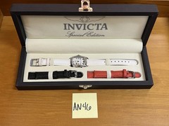Invicta Special Edition Watch Set interchangeable bands Red White Black 20524