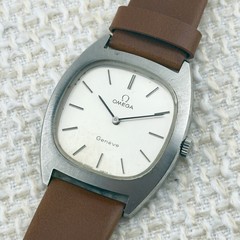 Vintage 1970’s Omega Geneve Tonneau – Manual – Ref. 111.0123 – Men’s Watch