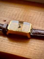 Rare Vintage Timex 1973 Women’s Dress Watch Gold Tank | Running New Band