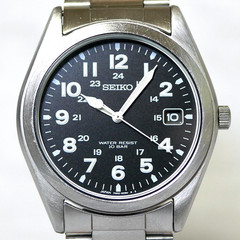 SEIKO SPIRIT 7N42-8260 Luminous Date Military Men’s Field Watch 2011 Japan