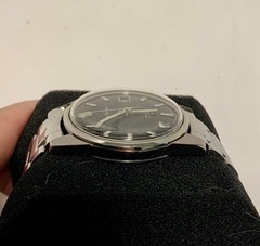 OH Mi Seiko Sportsman manual winding watch 17 stones Safe packing!