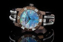 Aragon A479MOP Hydraumatic G9 NH35 44mm