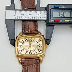 VTG Quartz Wristwatch Rectangle Gold Tone Large Numbers Seconds Hand Works FLAWS
