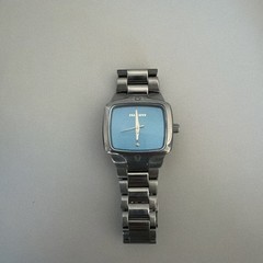 Nixon The Small Player Blue Dial Square Diamond Accent 15cm Wrist Untested Japan