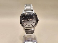 Rare Vintage Russian Wristwatch Poljot 2614.2H 17 Jewels