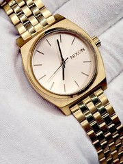[N. MINT] 31mm Nixon Minimal Time Teller Unisex Watch Gold Tone Stainless Steel