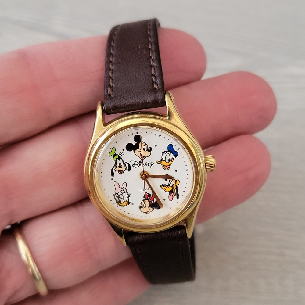 Disney Time Works Mickey and Friends Watch Ladies Gold Tone Leather Band VGUC