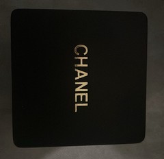 CHANEL J12 White Ceramic Quartz 33mm Diamond Dial (read description)
